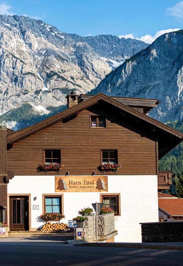 Hotel Haus Tirol Ehrwald Exteriér fotografie
