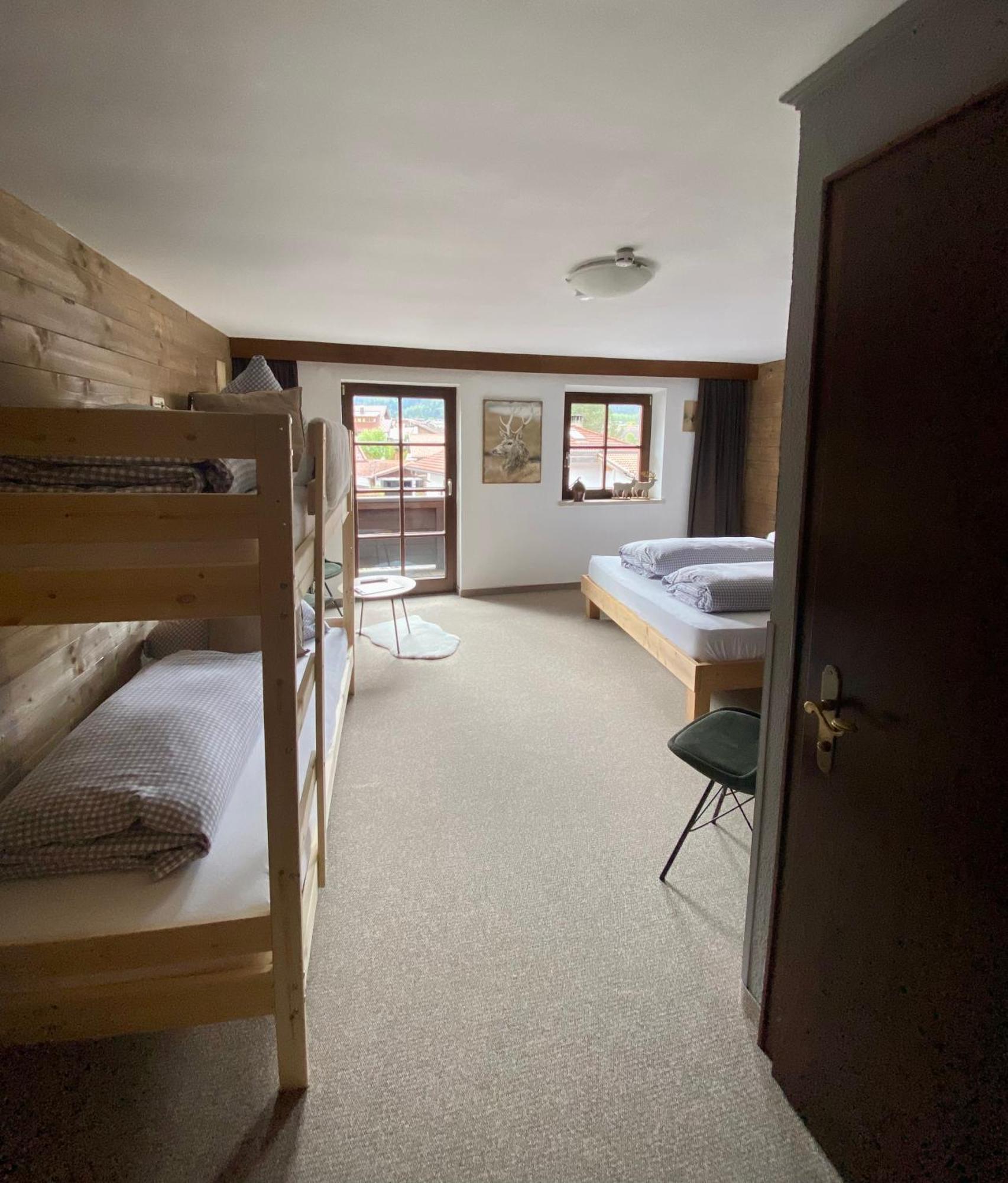 Hotel Haus Tirol Ehrwald Exteriér fotografie